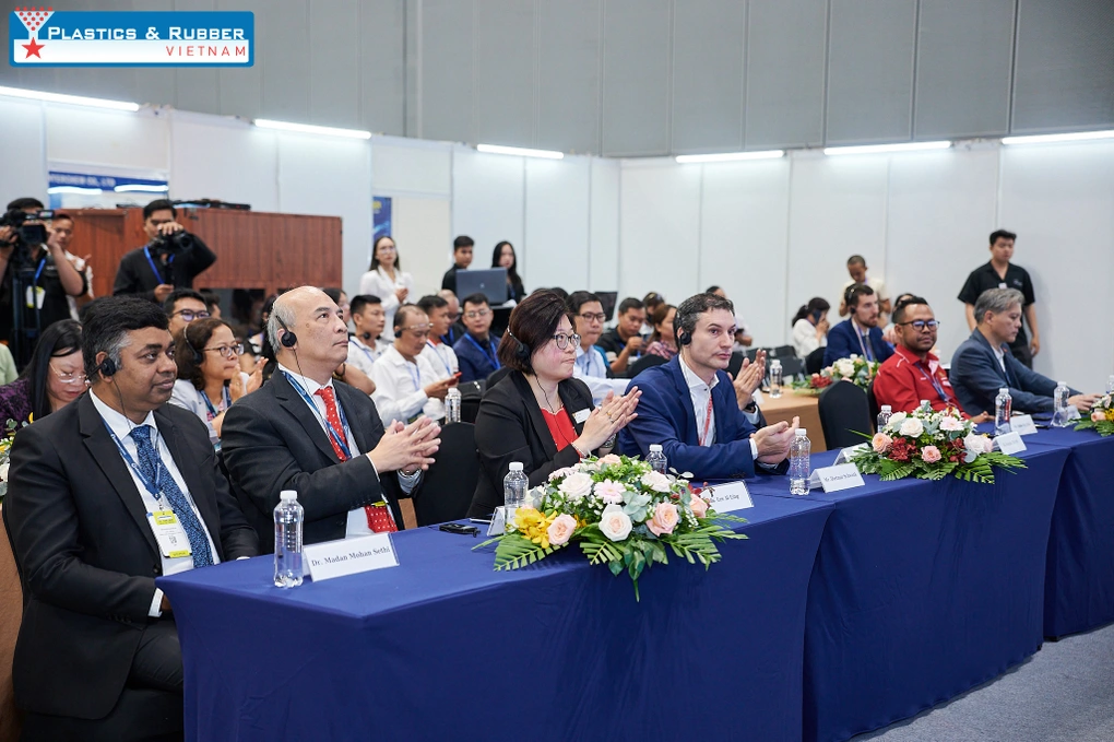 Plastics &amp; Rubber Vietnam 2025 - Điểm hẹn kết nối ngành nhựa, cao su Việt Nam